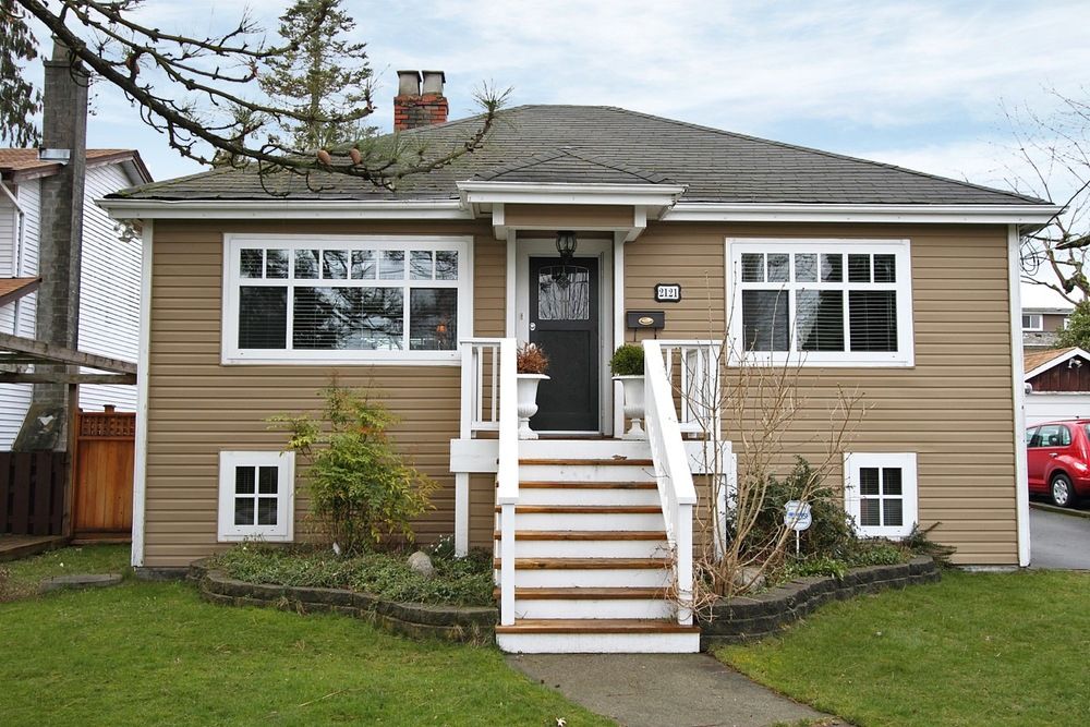I have sold a property at 2121 LONDON Street in New Westminster
